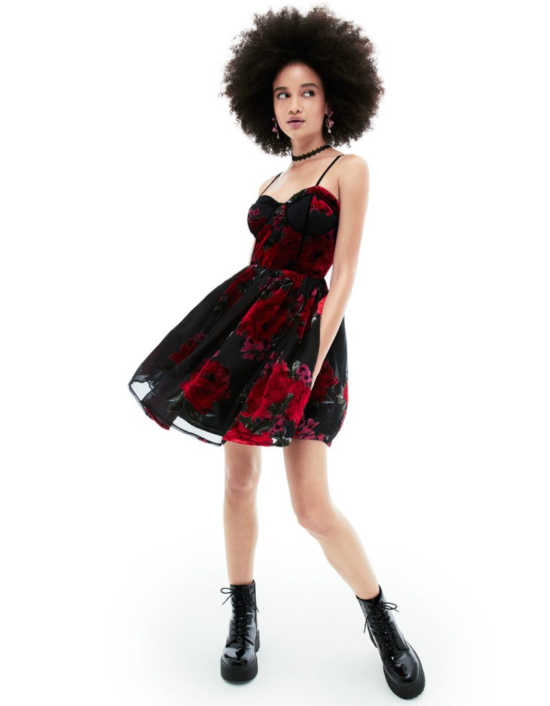 BETSEY JOHNSON FALL RTW JN308862 RED FLORAL 01