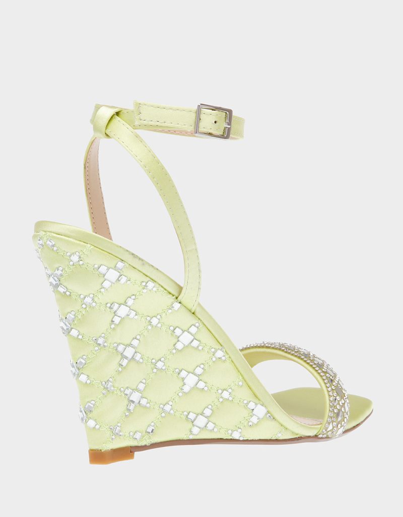 BETSEY JOHNSON SHOES 22185 7 LIME GREEN ALT1