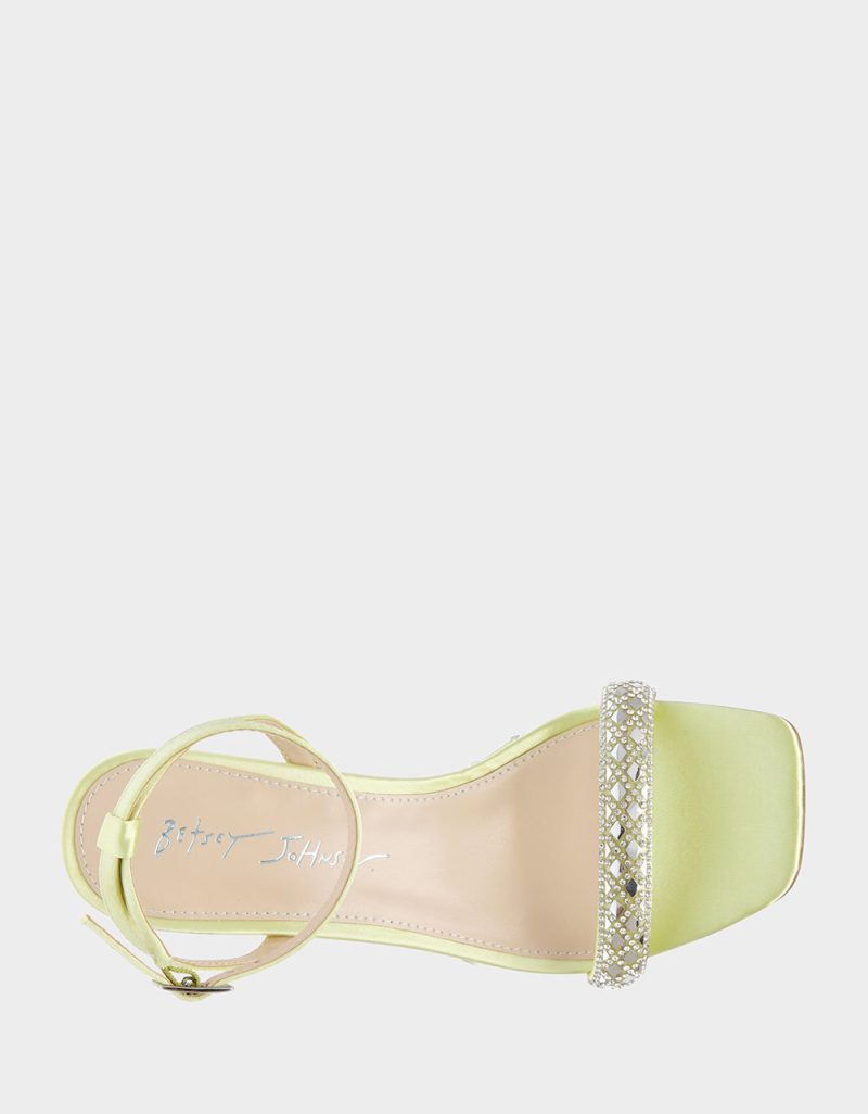 BETSEY JOHNSON SHOES 22185 7 LIME GREEN TOP