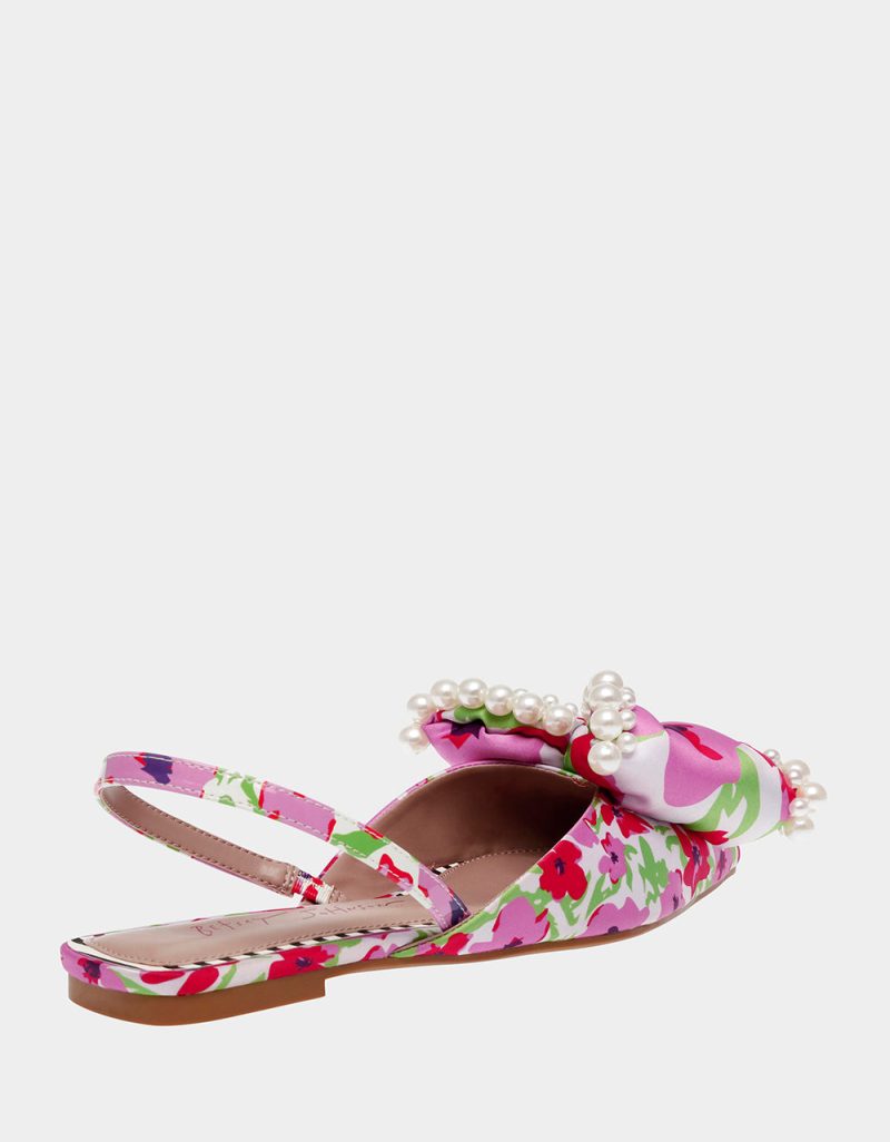 BETSEY JOHNSON SHOES CAMILO WHITE FLOWER ALT1