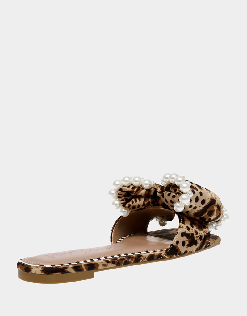 BETSEY JOHNSON SHOES LIAH LEOPARD ALT1