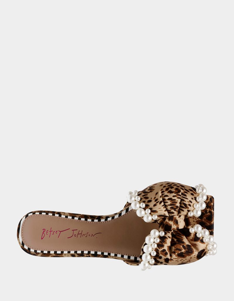 BETSEY JOHNSON SHOES LIAH LEOPARD TOP