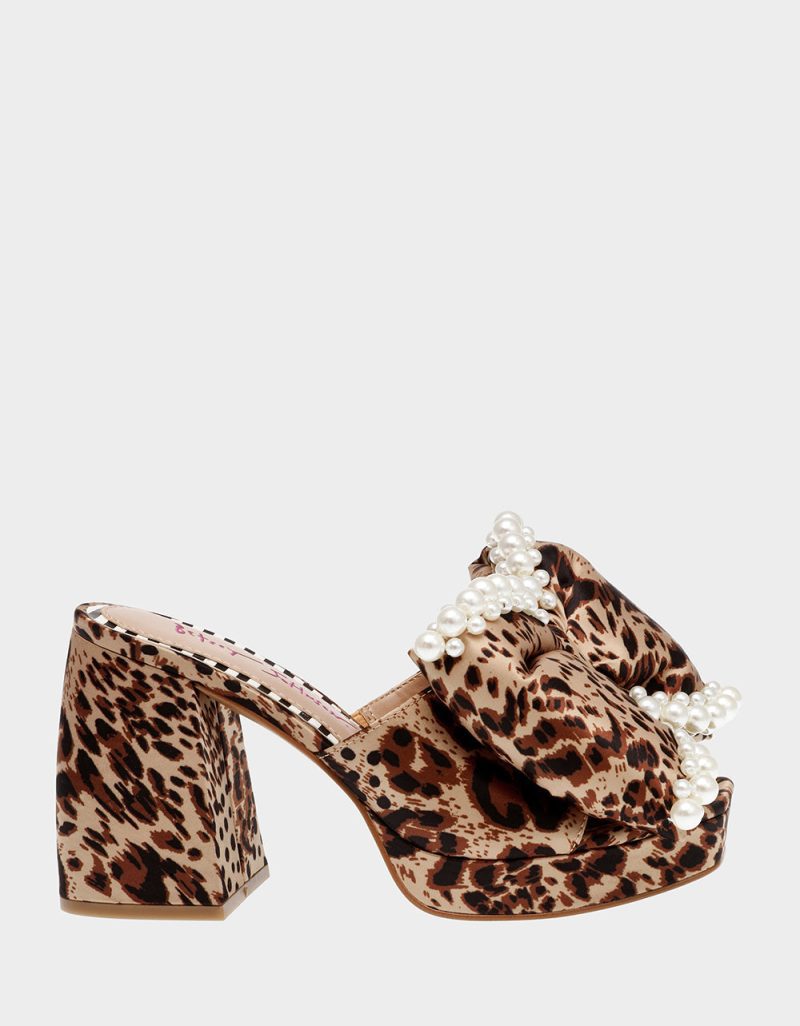 MACCIE LEOPARD - SHOES - Betsey Johnson