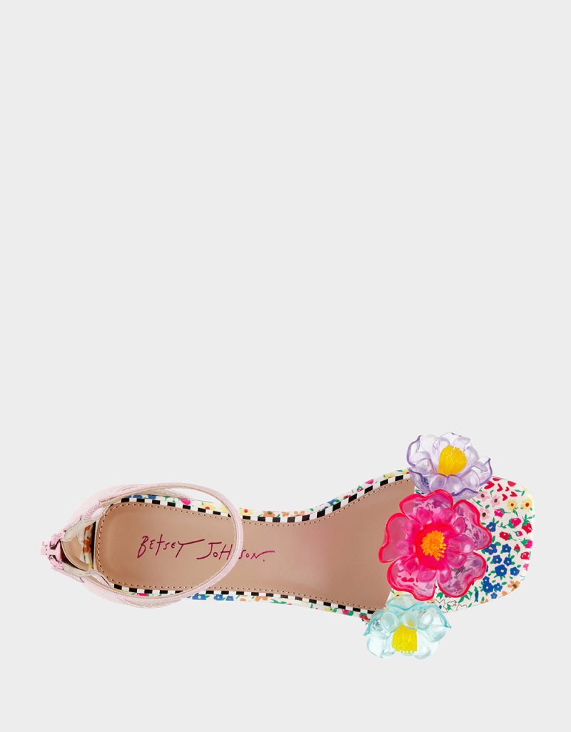 BETSEY JOHNSON SHOES OAKLEE PINK MULTI TOP