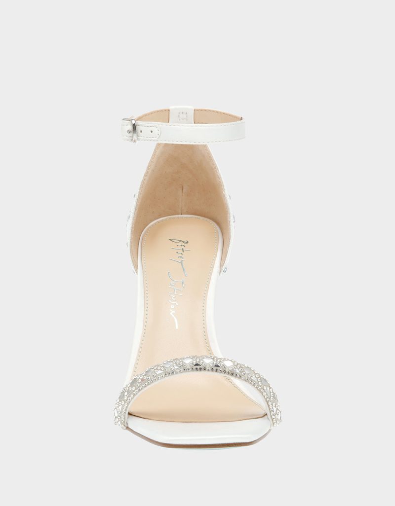 BETSEY JOHNSON SHOES SB DEAN IVORY FRONT