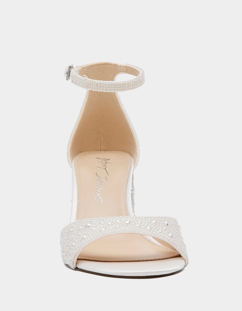 BETSEY JOHNSON SHOES SB KAMI PEARL FRONT