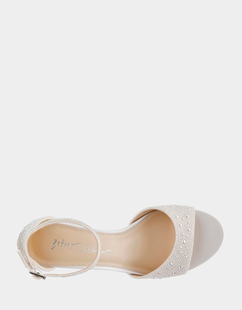 BETSEY JOHNSON SHOES SB KAMI PEARL TOP