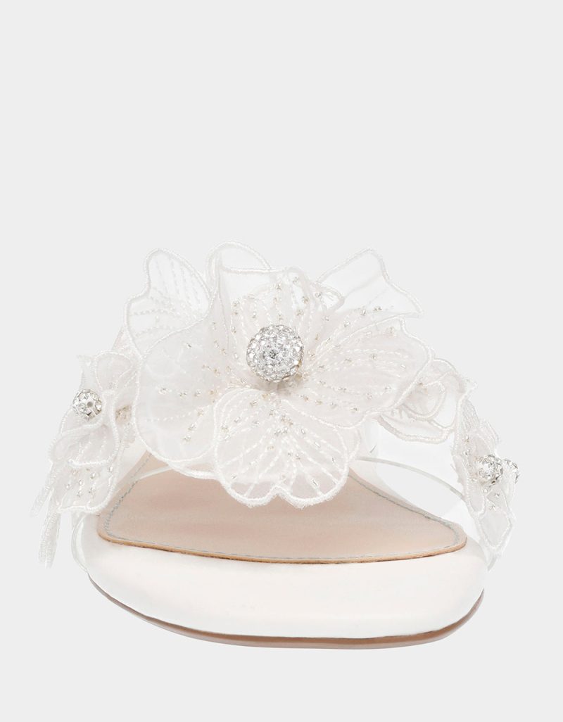 BETSEY JOHNSON SHOES SB LIAM IVORY FRONT