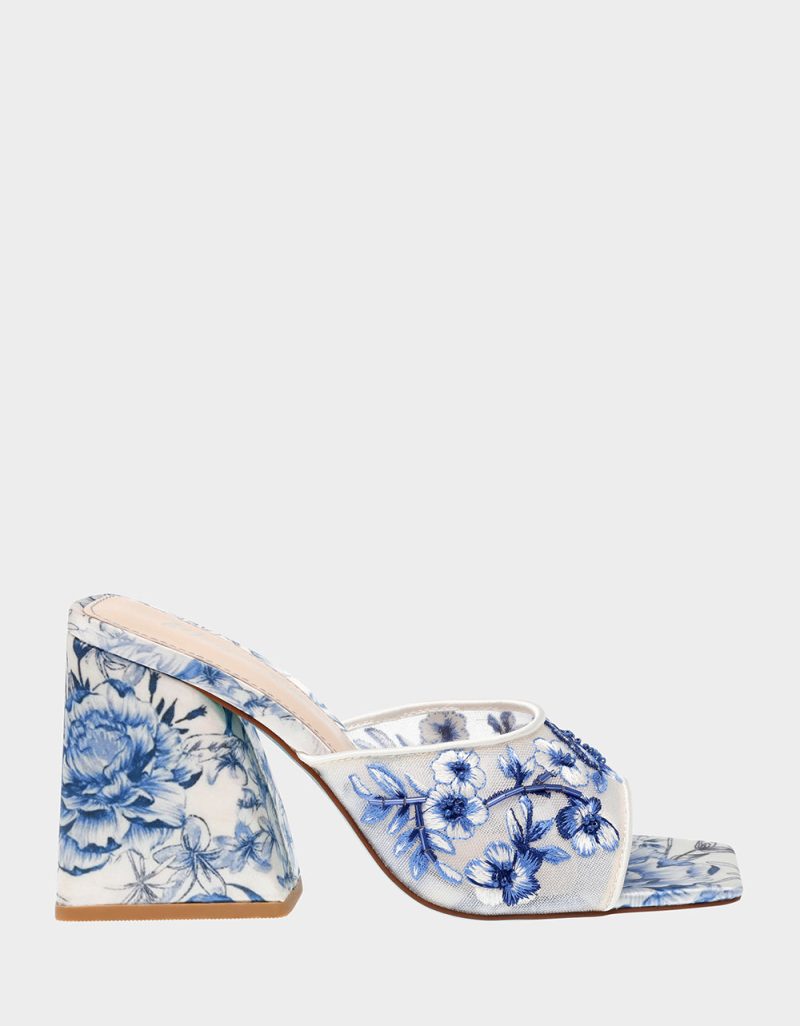 BETSEY JOHNSON SHOES SB ROO BLUEFLORAL SIDE