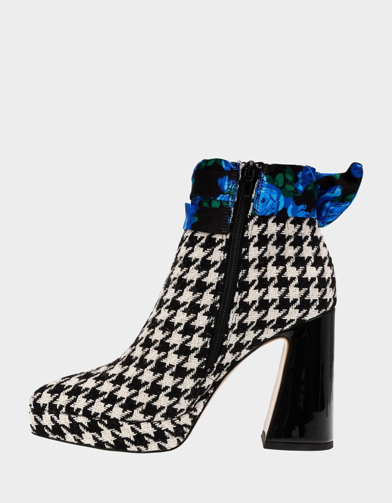 BETSEYJOHNSON BOOTIES IDRIS BLACK WHITE INSIDE